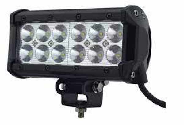 PROIETTORE 12 LED 36W 9/32V